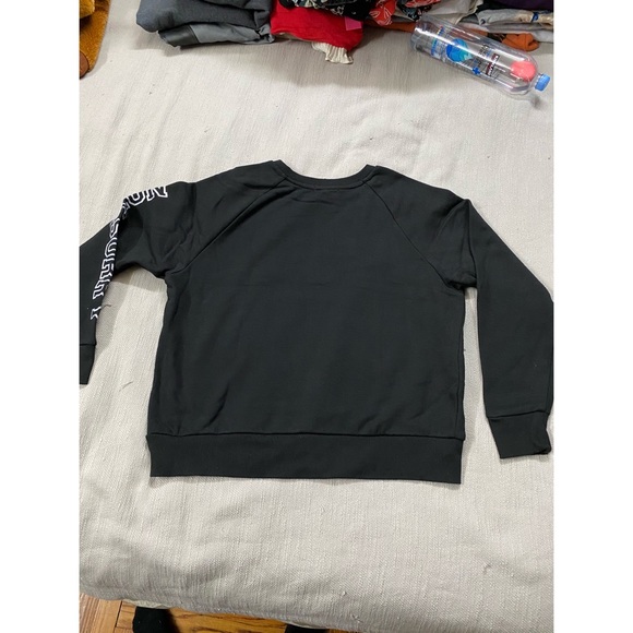 Sorry Not Sorry sweater - Picture 4 of 4